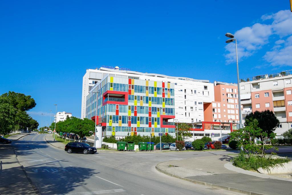 Hostel Dentex 4 You Zára Kültér fotó